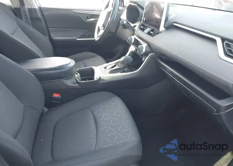 2024 Toyota Rav4 Xle из США, поврежденный, VIN 2T3W1RFV5RW331633